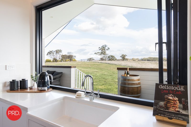 6 Bobbaduck Close MOUNT FAIRY 16