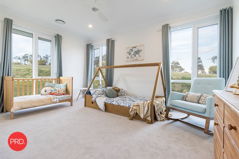 6 Bobbaduck Close MOUNT FAIRY 26