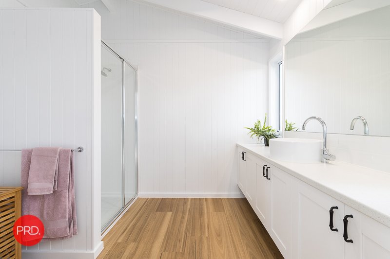 6 Bobbaduck Close MOUNT FAIRY 33