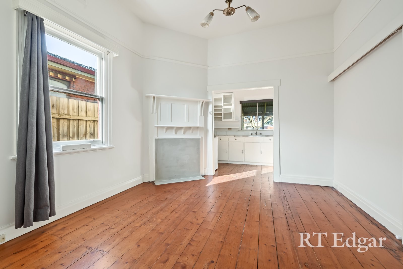 Real Estate and Property in 6 Bond Street, Preston, VIC