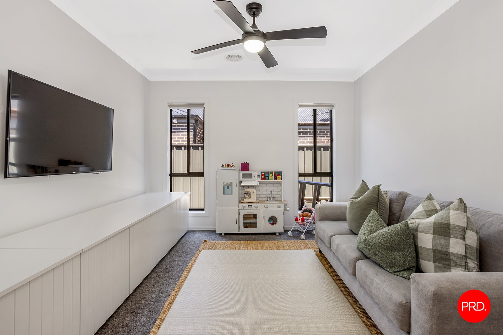 6 Bonnington Street JACKASS FLAT 11