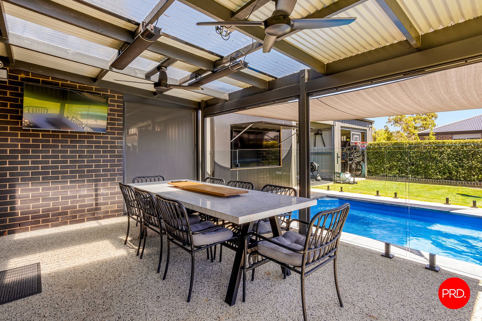 6 Bonnington Street JACKASS FLAT 15