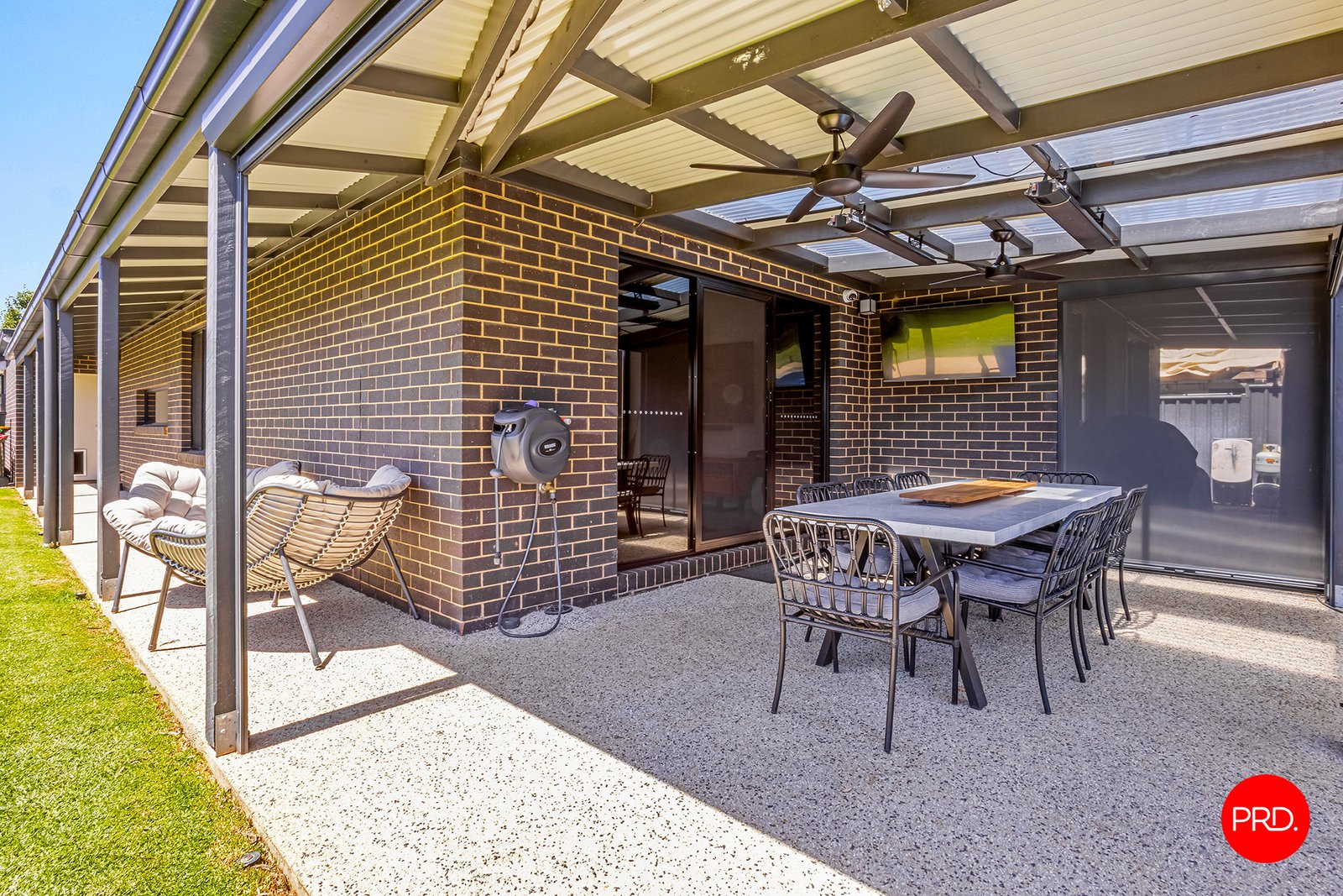 6 Bonnington Street JACKASS FLAT 16