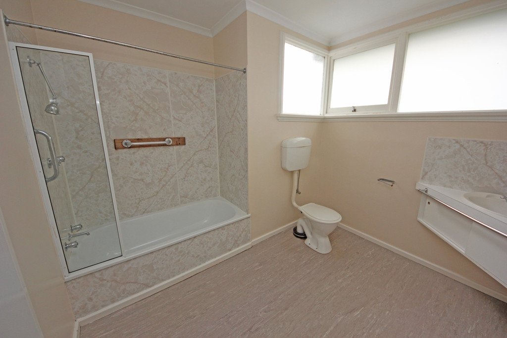 6 Boondar Street CHIGWELL 4