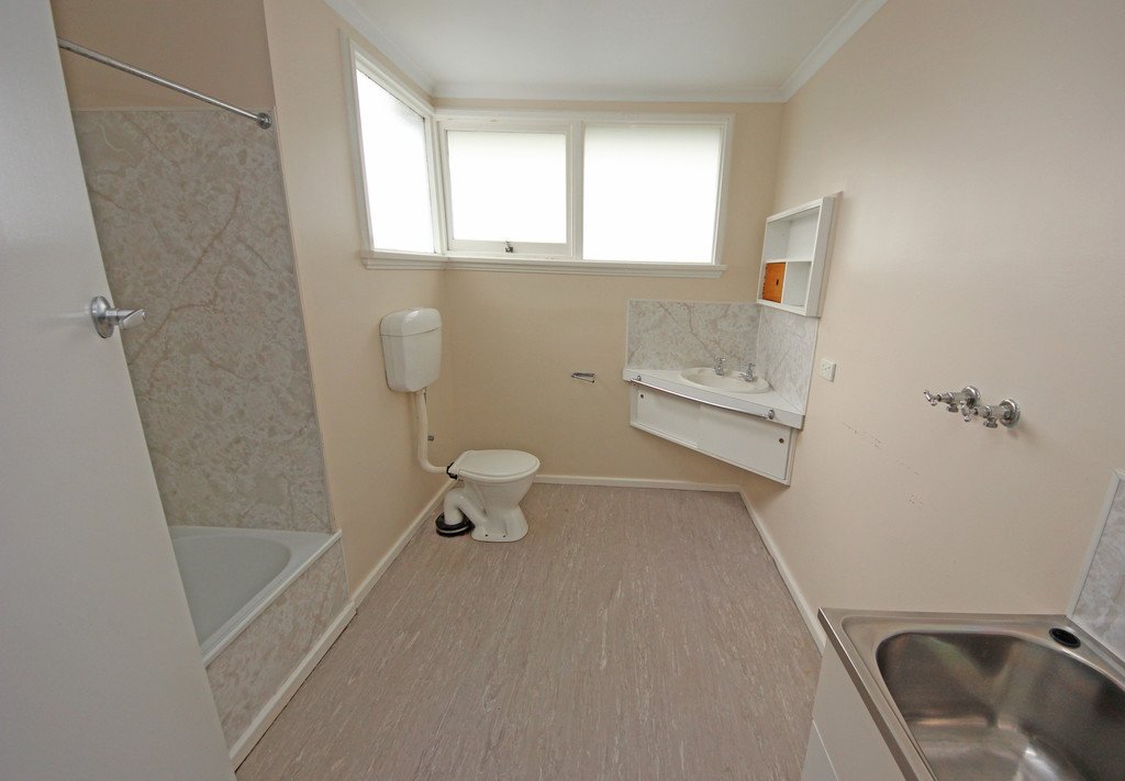 6 Boondar Street CHIGWELL 9