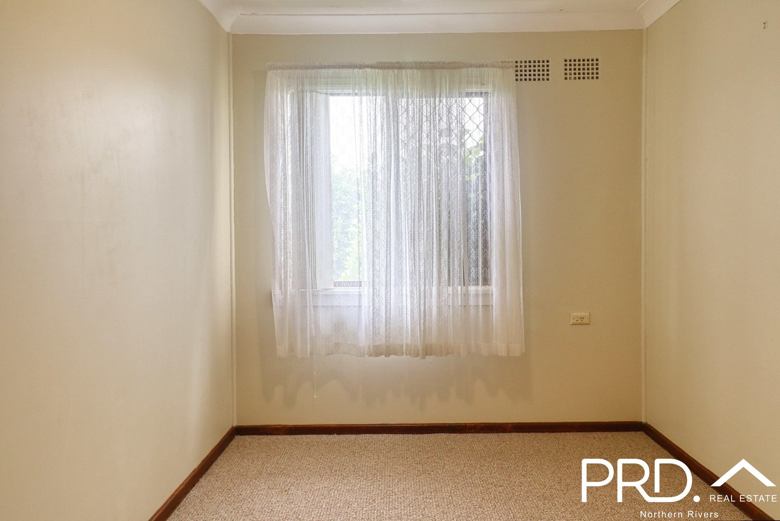 6 Boronia Crescent CASINO 8