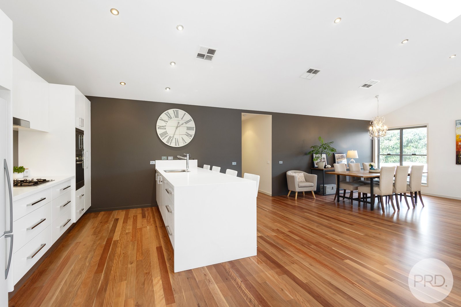 6 Bounty Place NELSON BAY 8