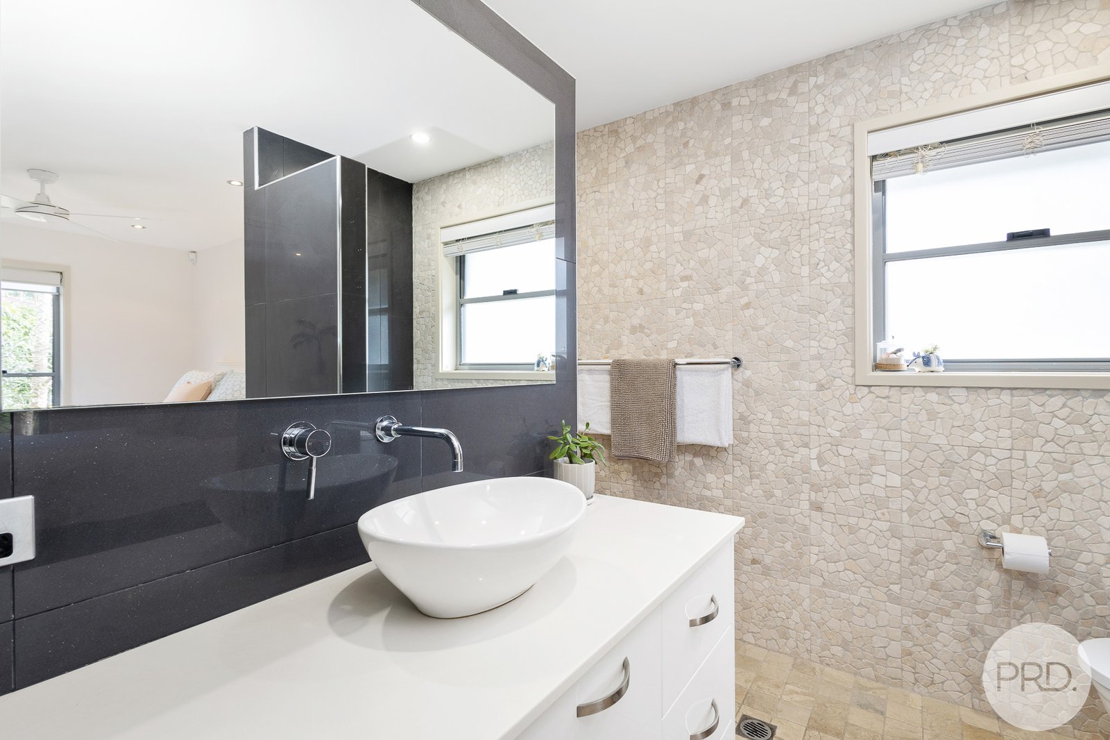 6 Bounty Place NELSON BAY 18