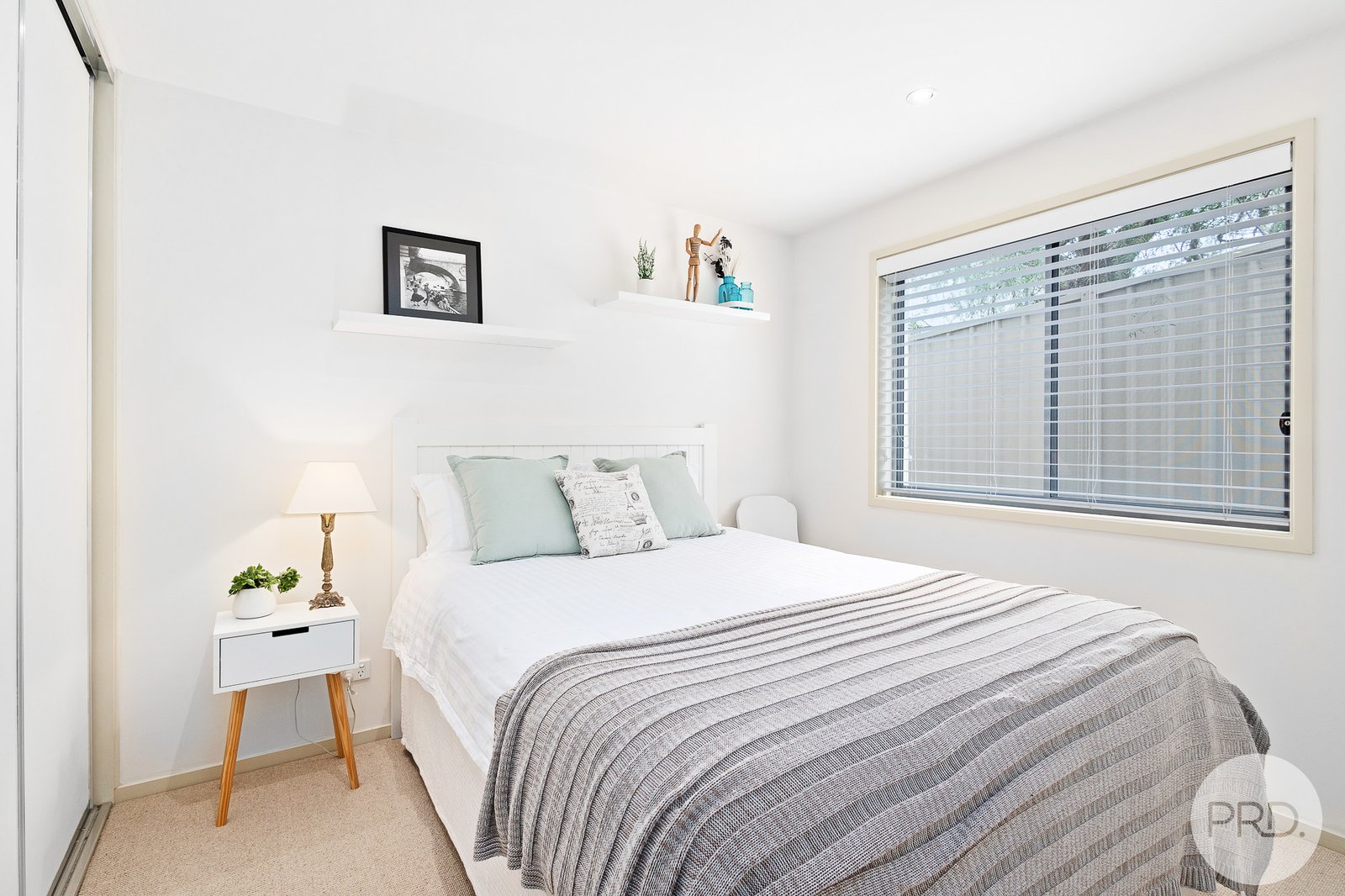 6 Bounty Place NELSON BAY 20