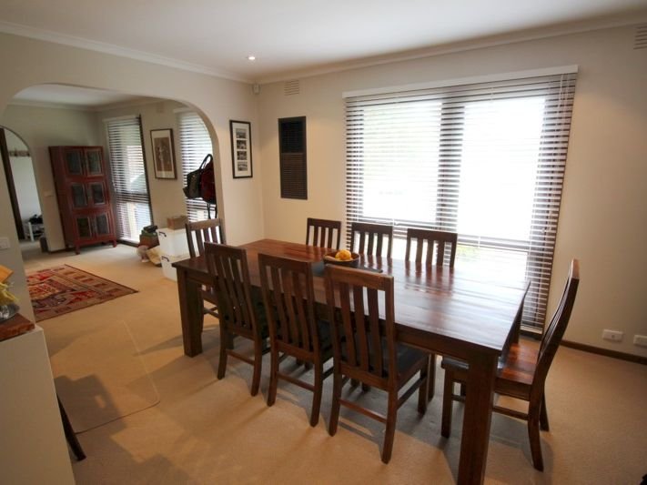 Gallery: 6 Bowen Court