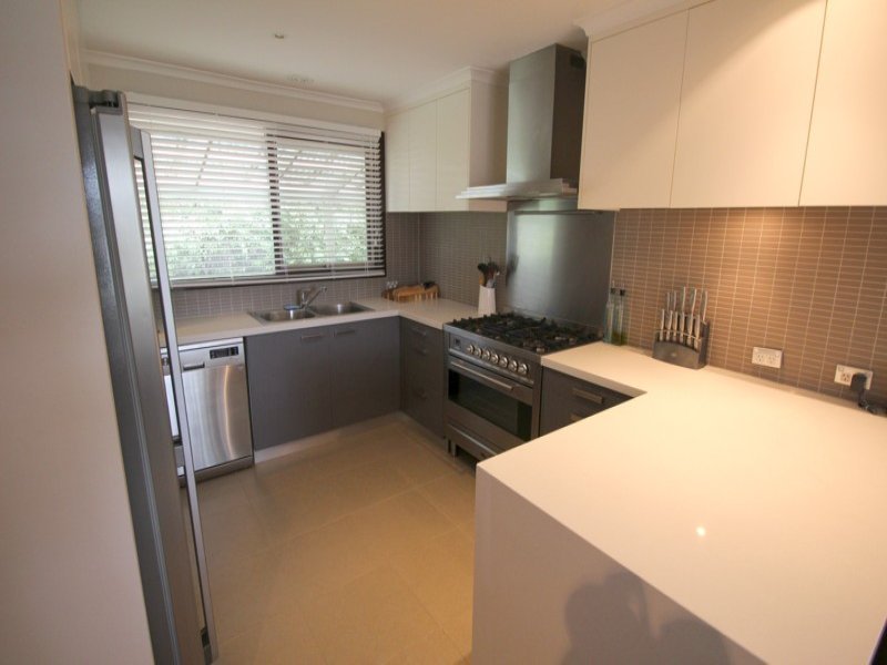 Gallery: 6 Bowen Court