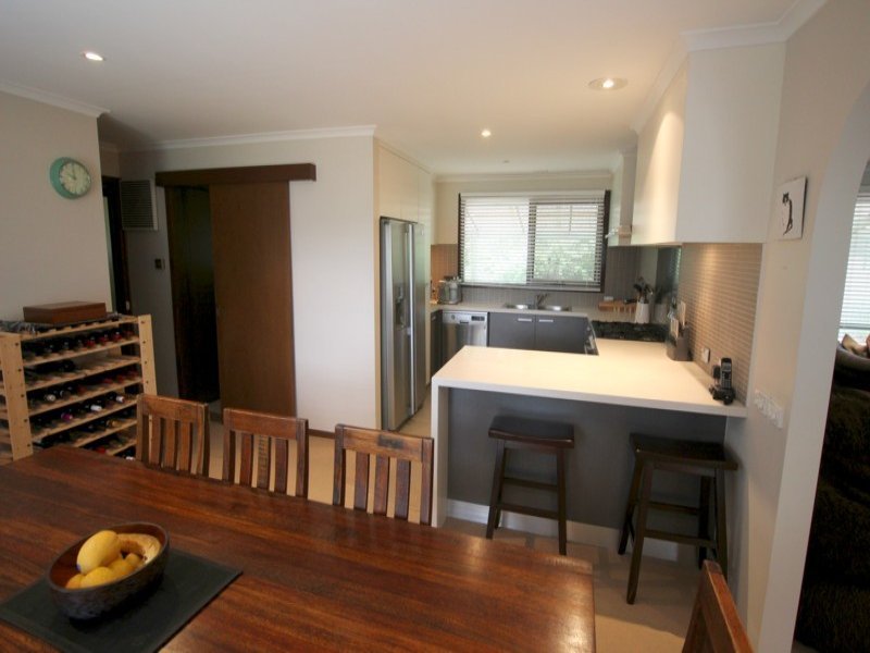 Gallery: 6 Bowen Court