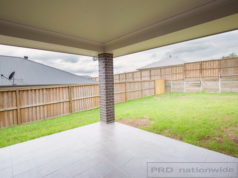 6 Bowerbird Close ABERGLASSLYN 10