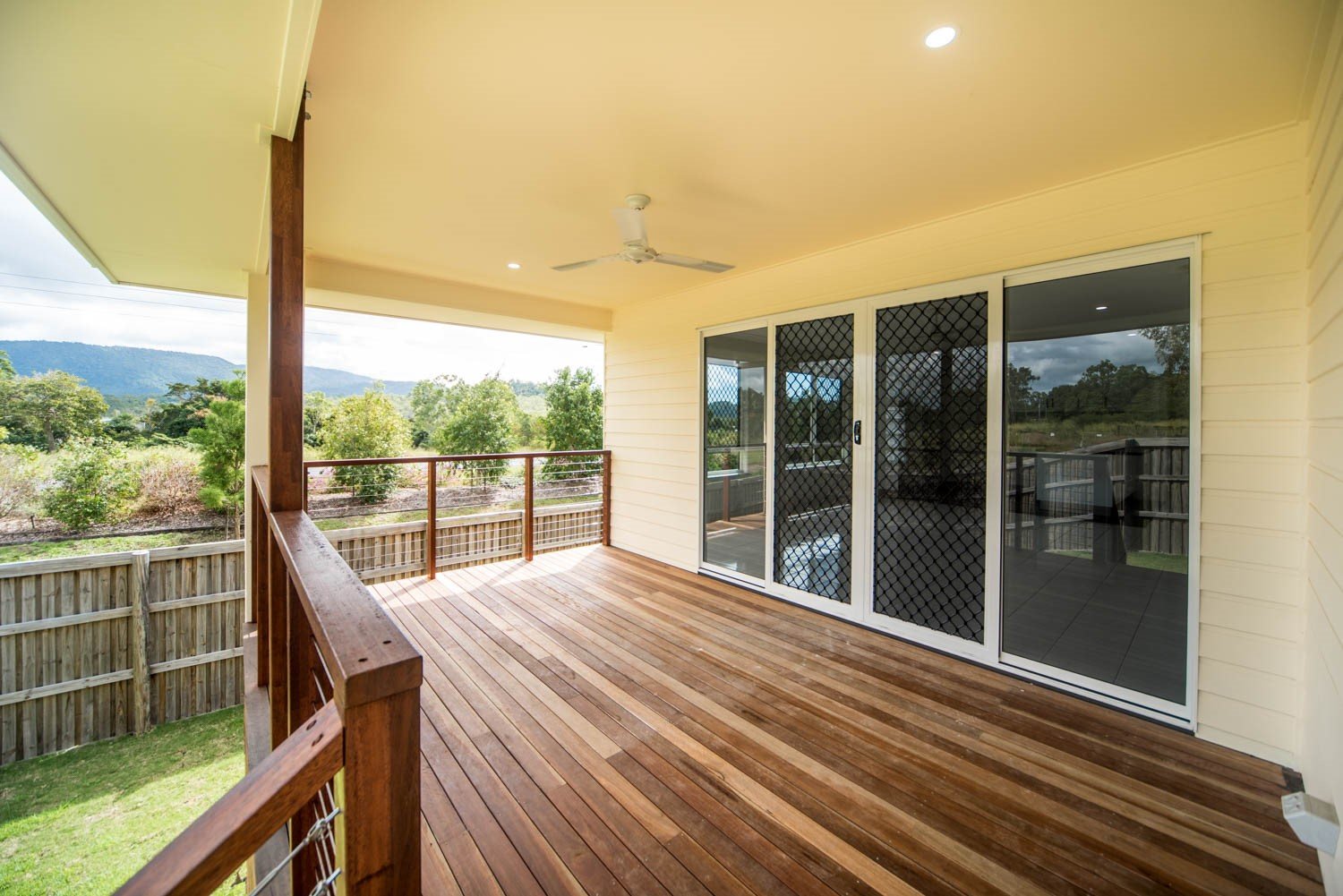 6 Bowline Lane CANNONVALE 15