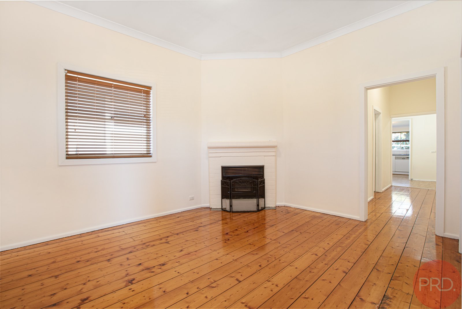 6 Bowser Street HAMILTON NORTH 2
