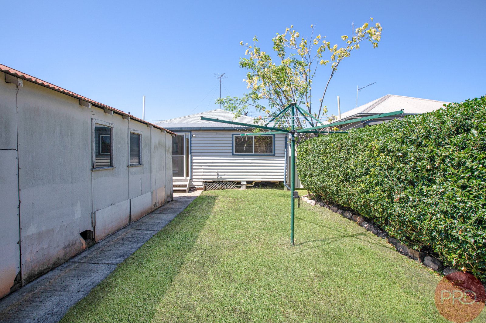 6 Bowser Street HAMILTON NORTH 14