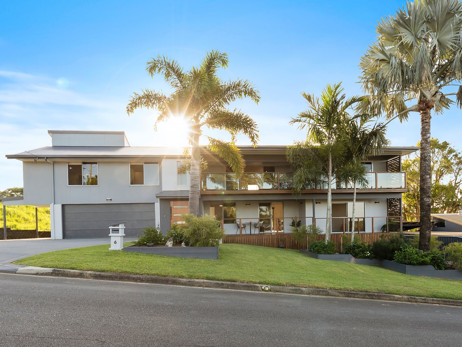 6 Boyle Avenue BANORA POINT 1