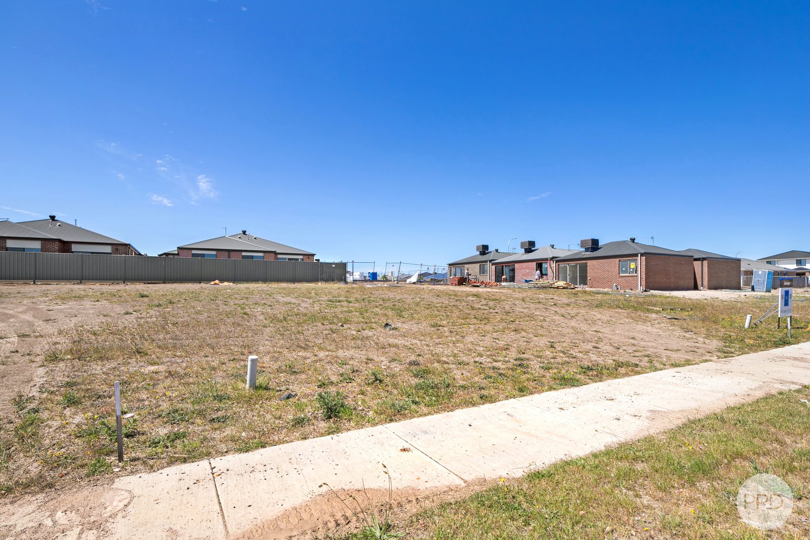 6 Brewster Street ALFREDTON 4