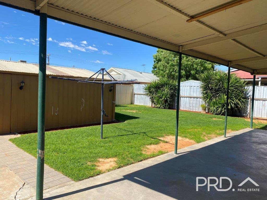 6 Brian Crescent MILDURA 9