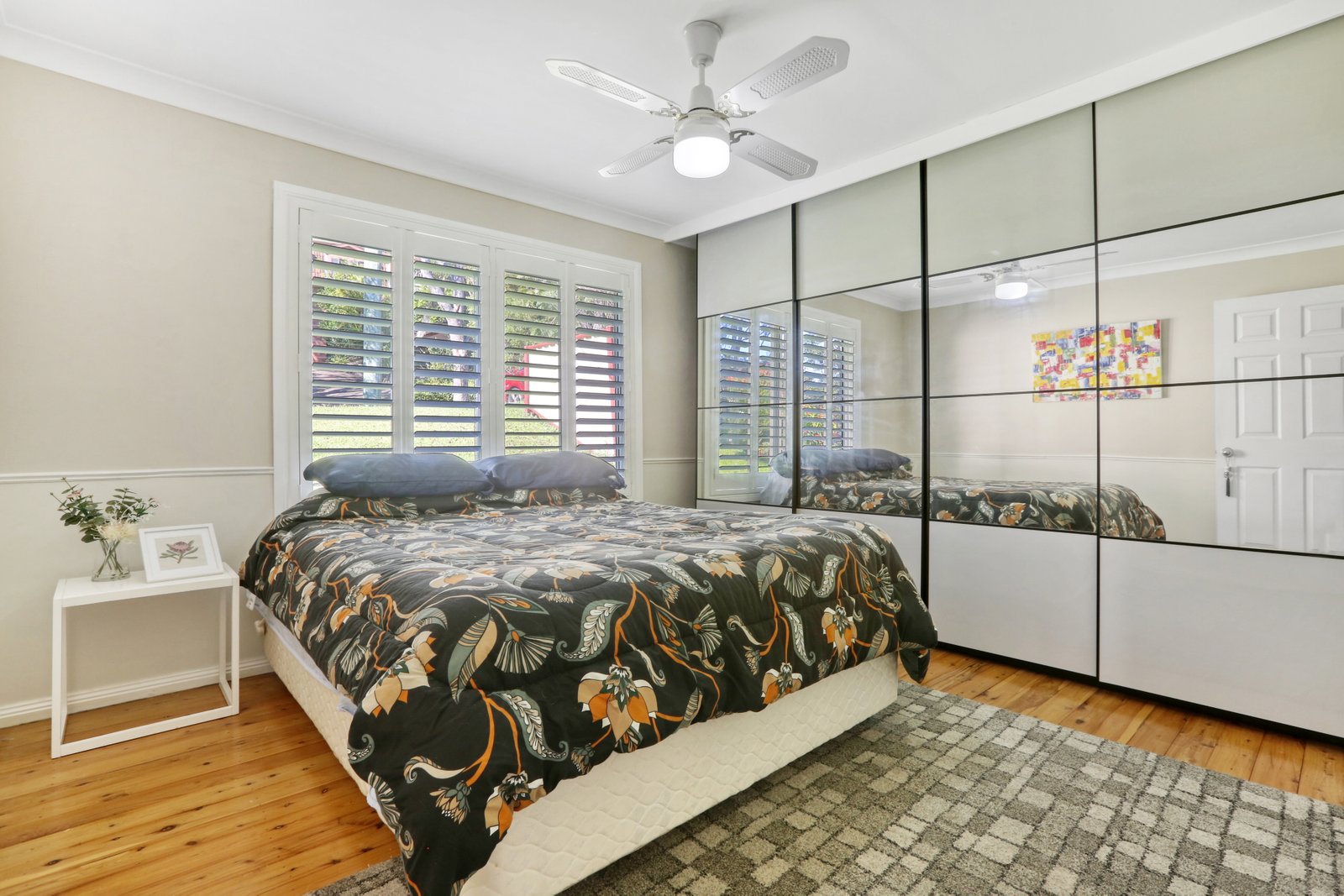 6 Bright Parade DAPTO 7