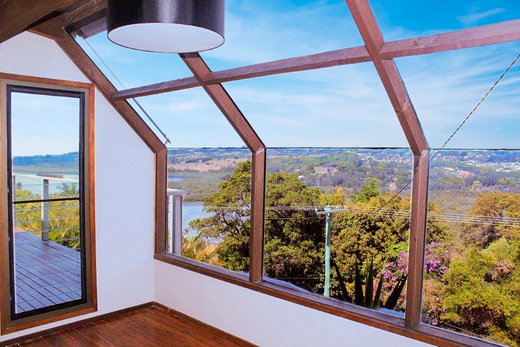 6 Broadwater Esplanade BILAMBIL HEIGHTS 5