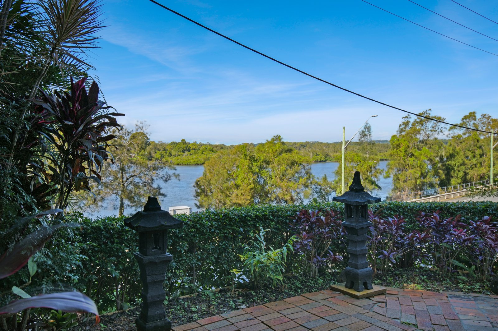 6 Broadwater Esplanade BILAMBIL HEIGHTS 11