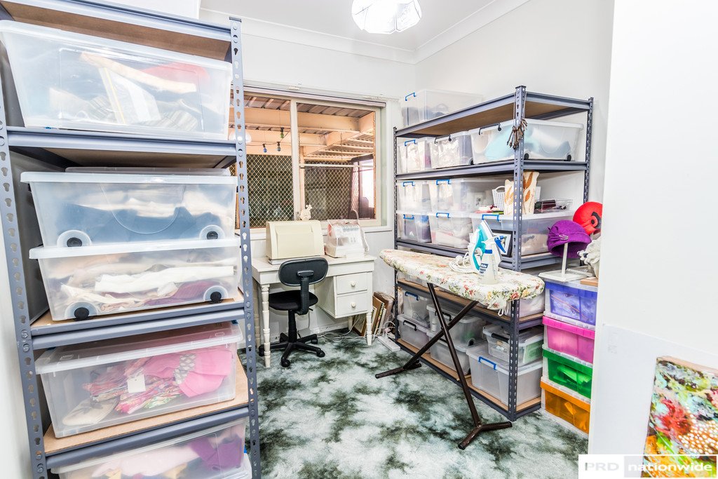 6 Brolga Way TAMWORTH 14