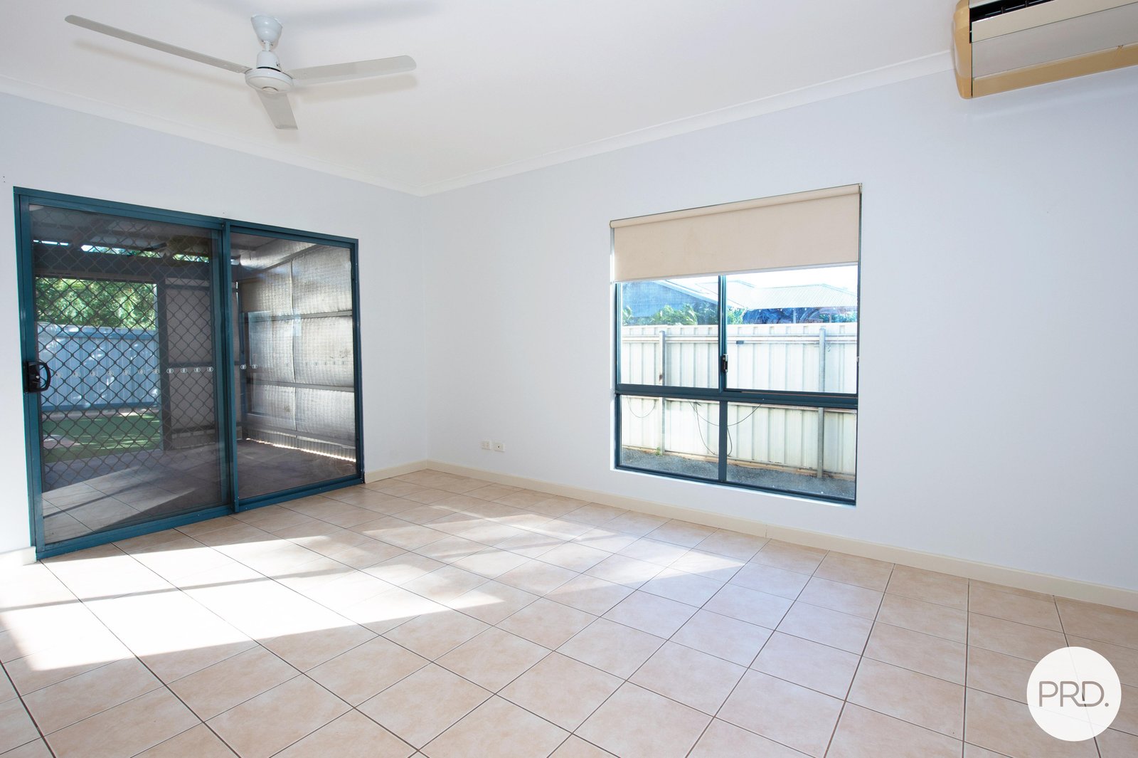 6 Buchanan Circuit BAYNTON 3