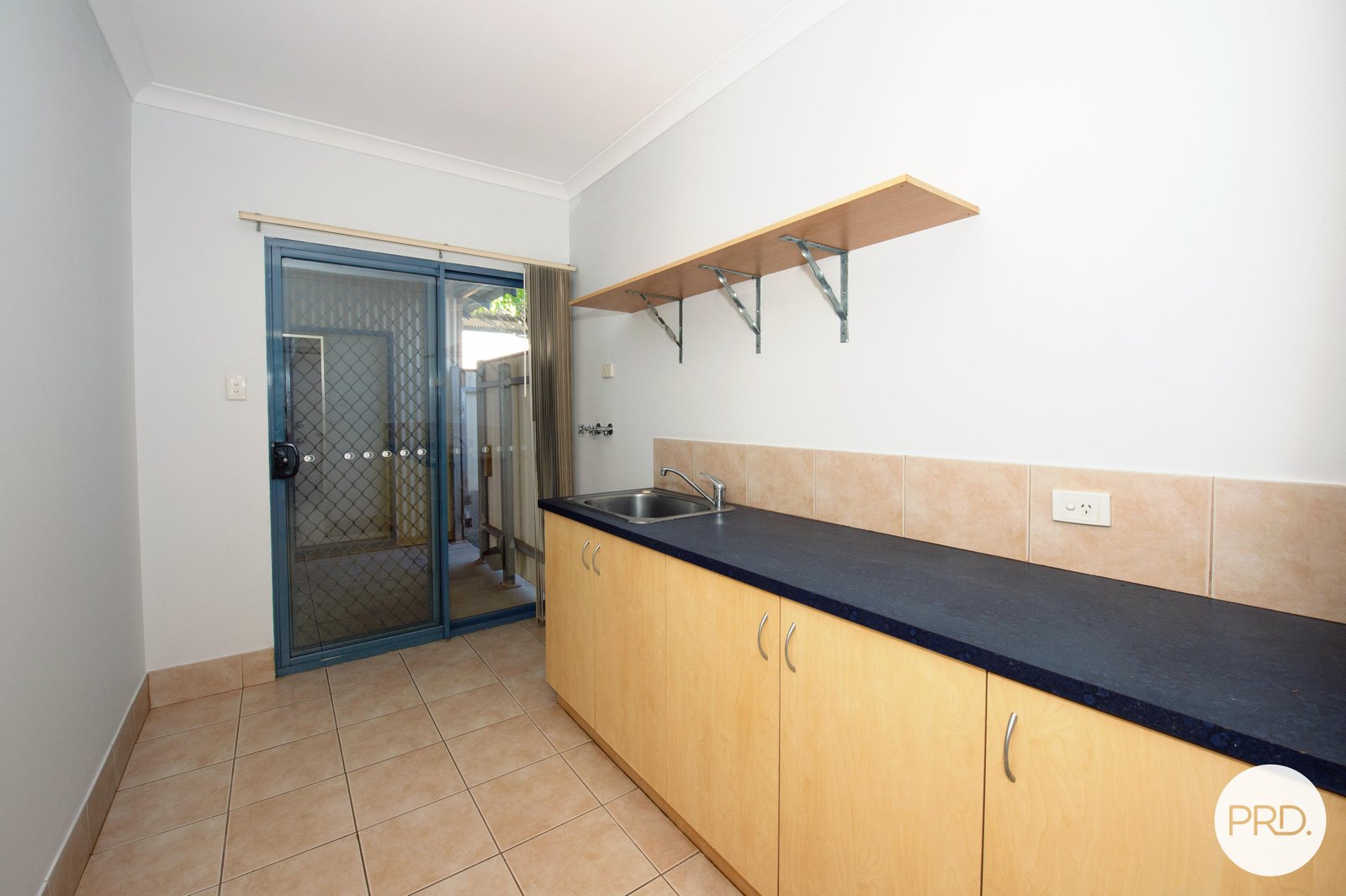 6 Buchanan Circuit BAYNTON 18