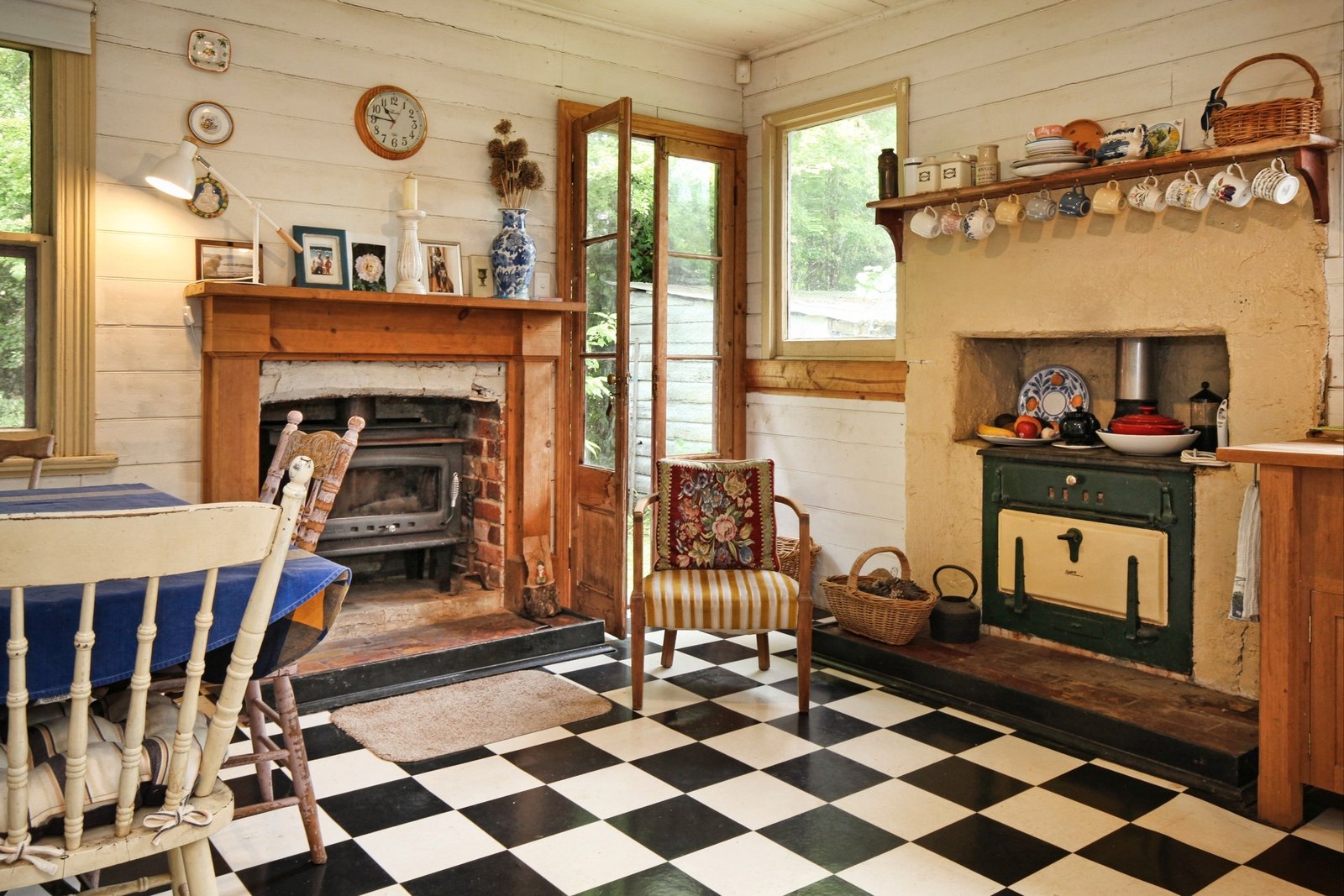 Real Estate and Property in 6 Buckland Street, Woodend, VIC