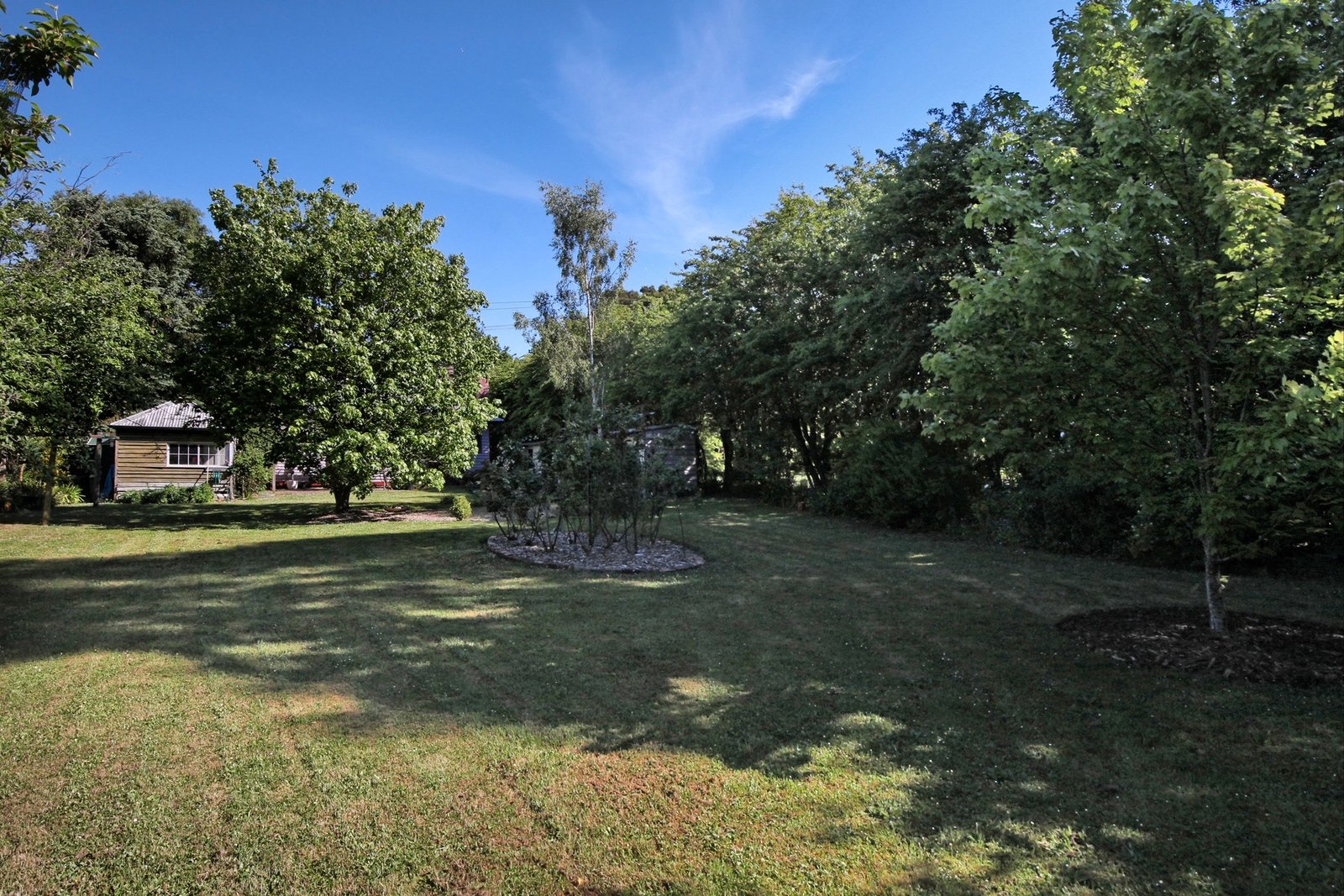 Real Estate and Property in 6 Buckland Street, Woodend, VIC