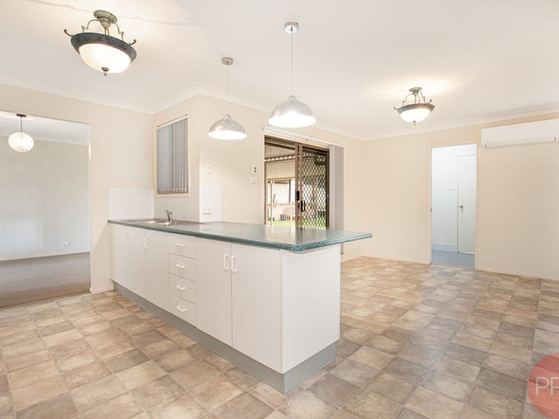 6 Budgeree Drive ABERGLASSLYN 7