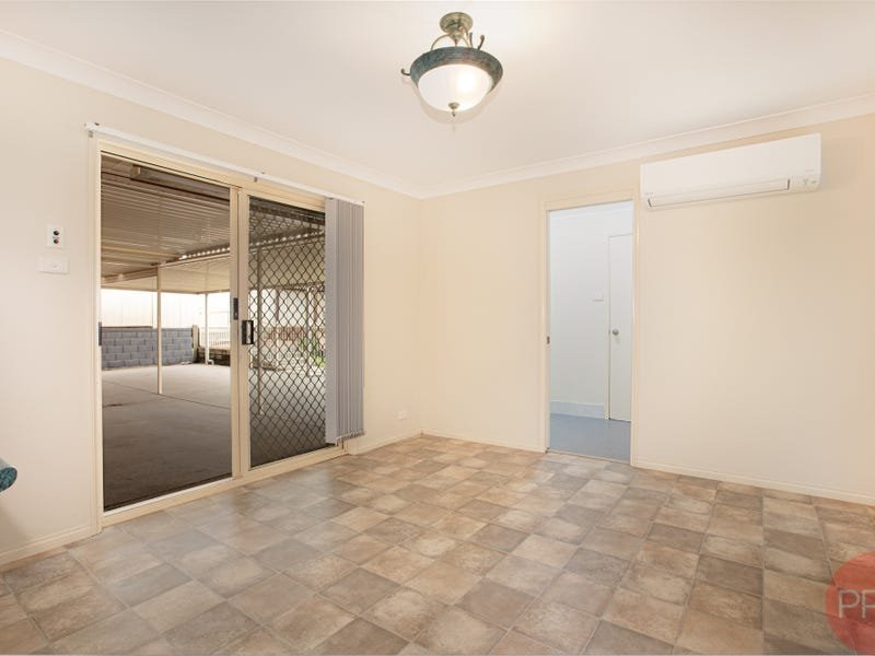 6 Budgeree Drive ABERGLASSLYN 10