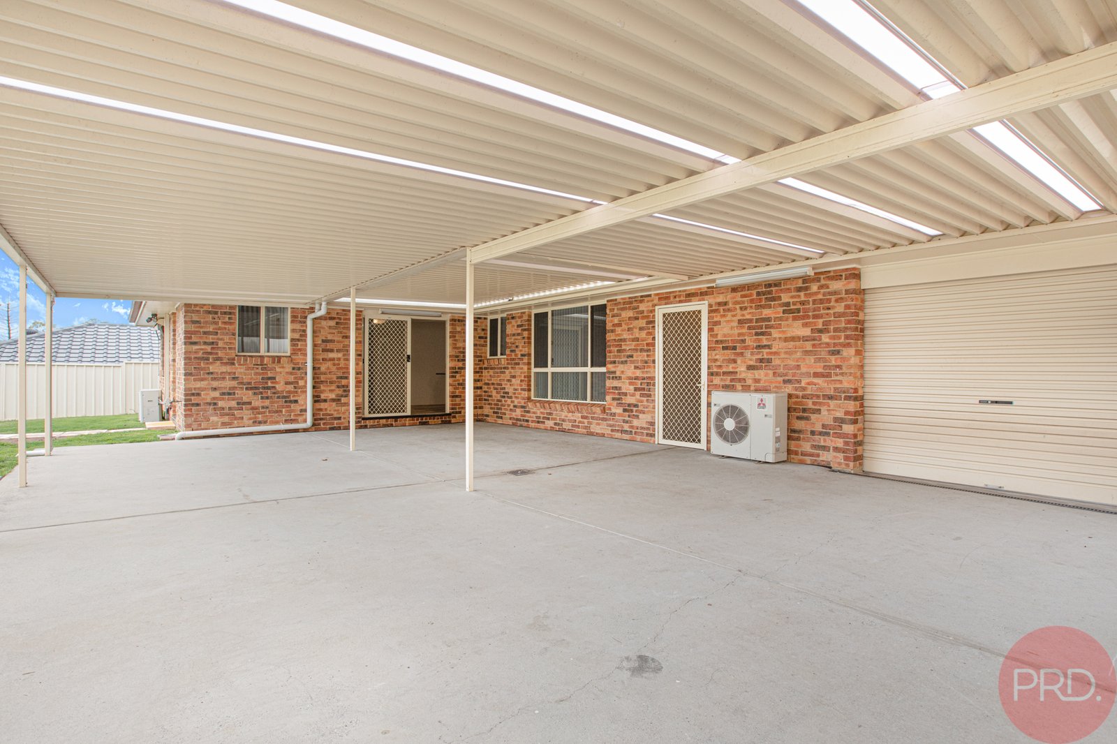 6 Budgeree Drive ABERGLASSLYN 18