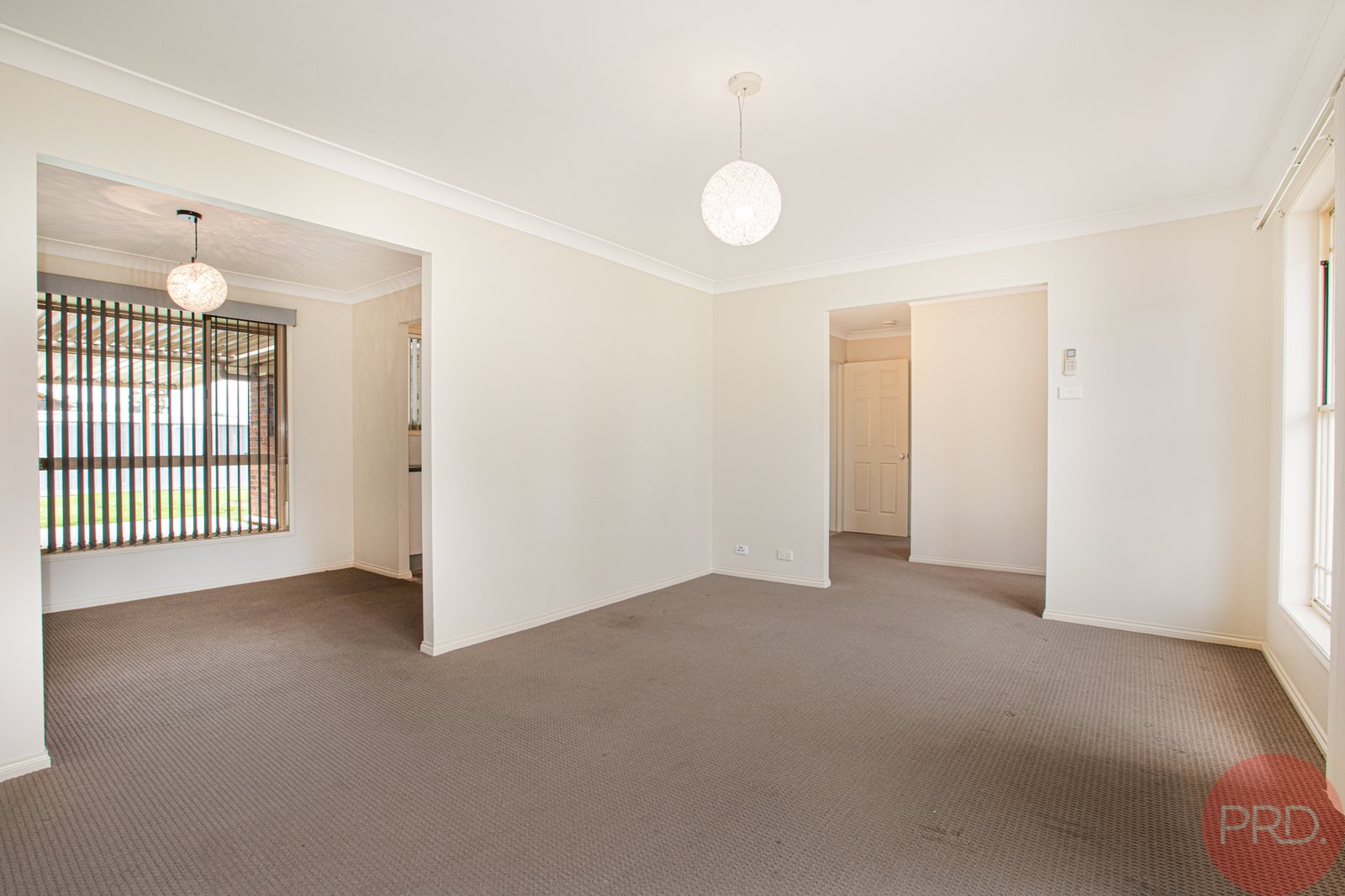 6 Budgeree Drive ABERGLASSLYN 3