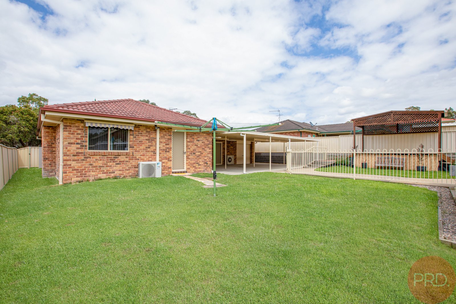 6 Budgeree Drive ABERGLASSLYN 25