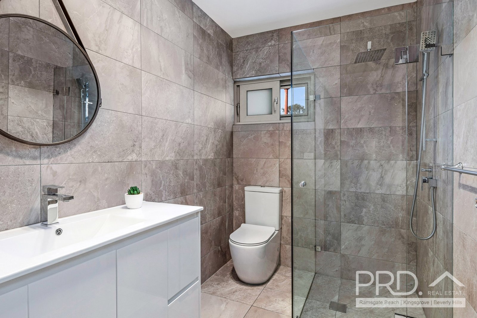 6 Burradoo Road BEVERLY HILLS 6