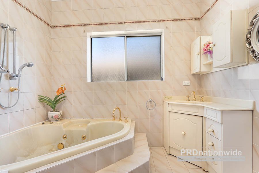 6 Burradoo Road BEVERLY HILLS 5