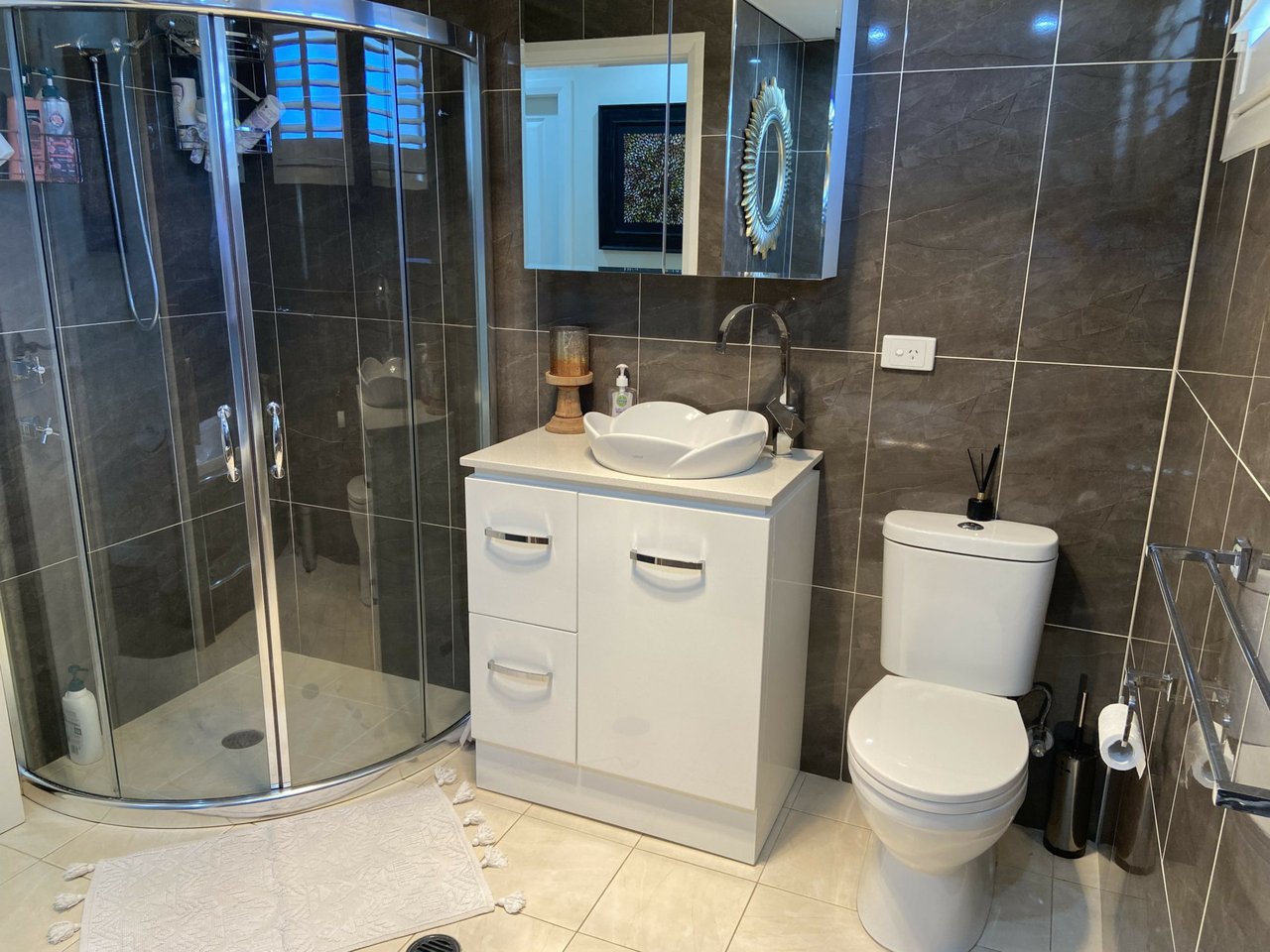 6 Burreburry Crescent ORANGE 14