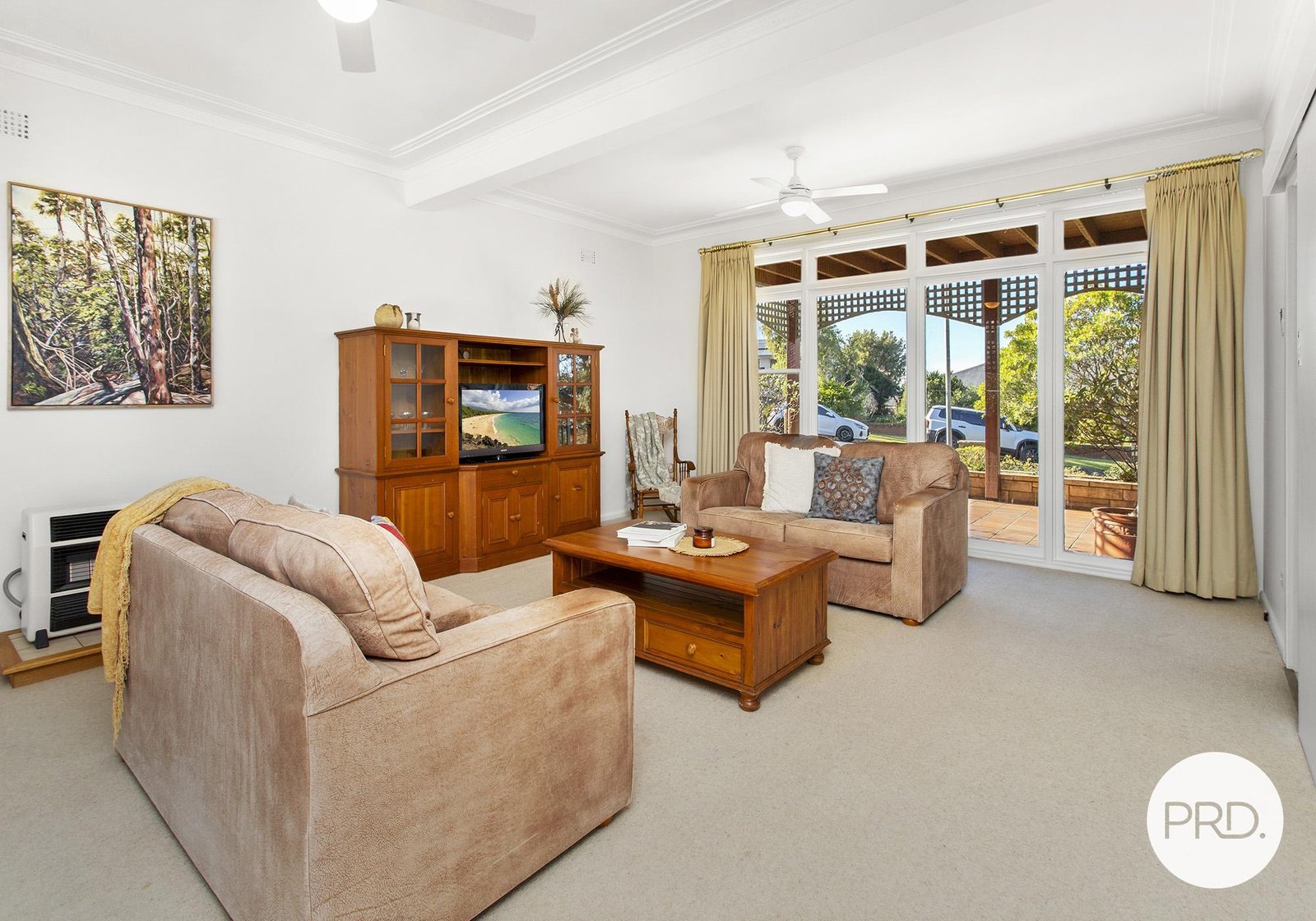6 Burrows Avenue KANAHOOKA 6