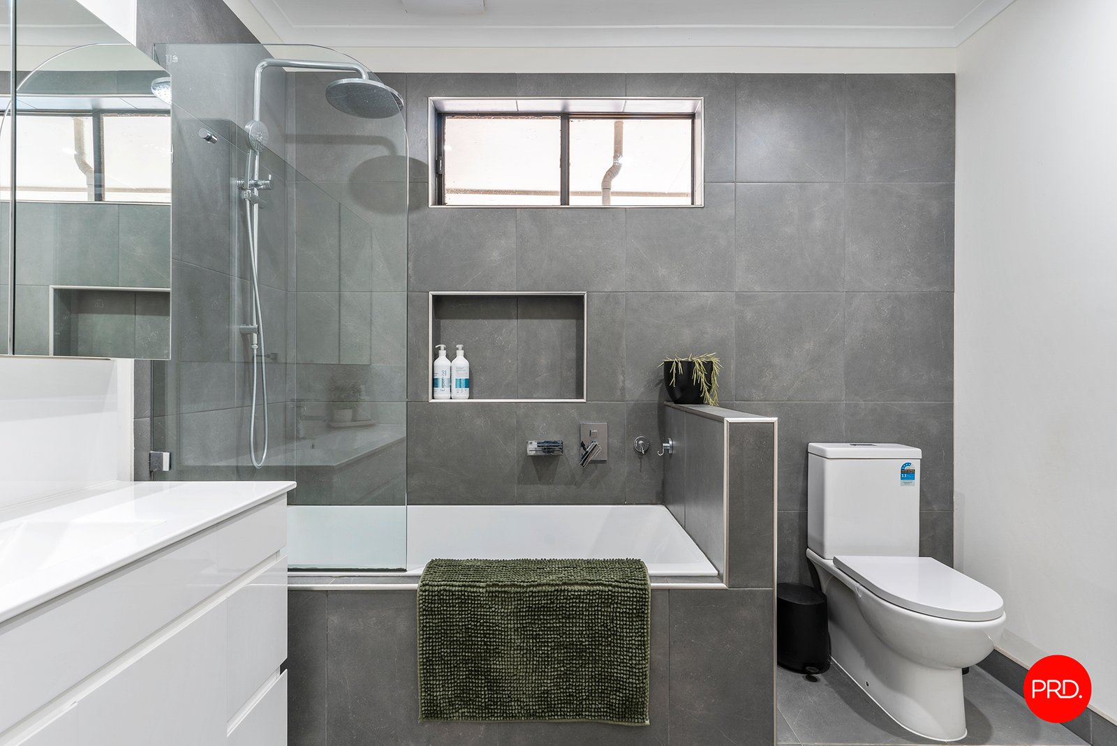 6 Button Street STRATHDALE 8