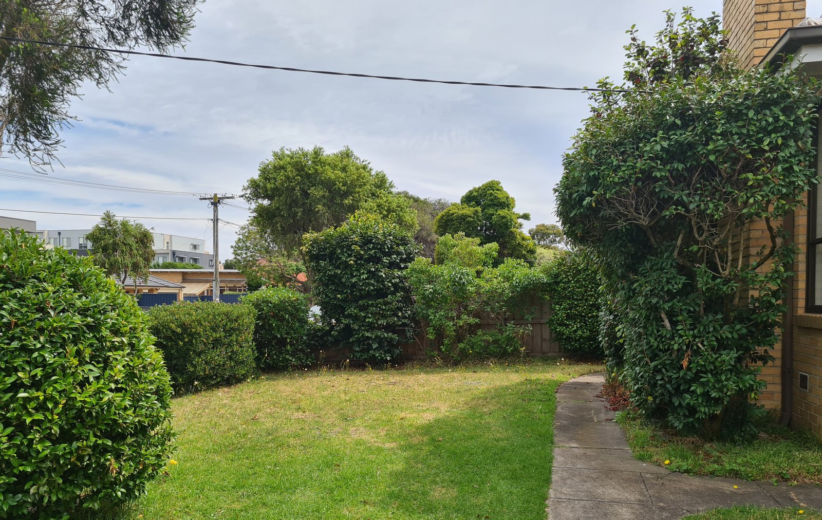 Gallery: 6 Byng Avenue