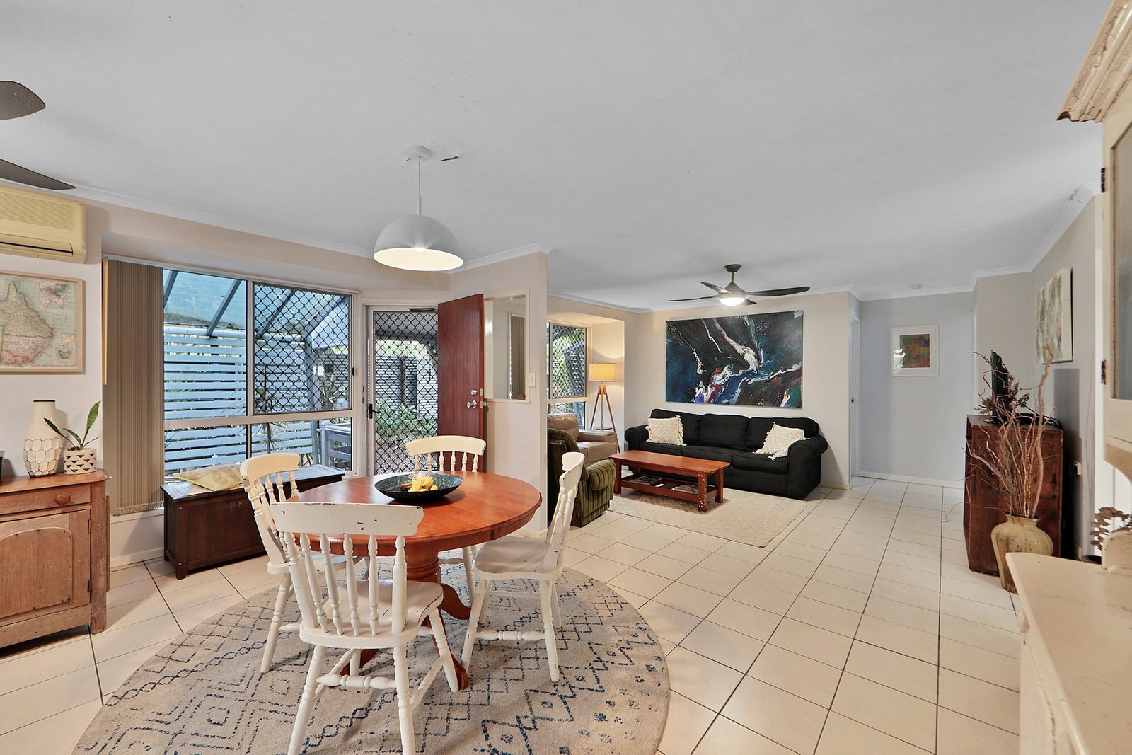 6 Byron Street SCARNESS 11