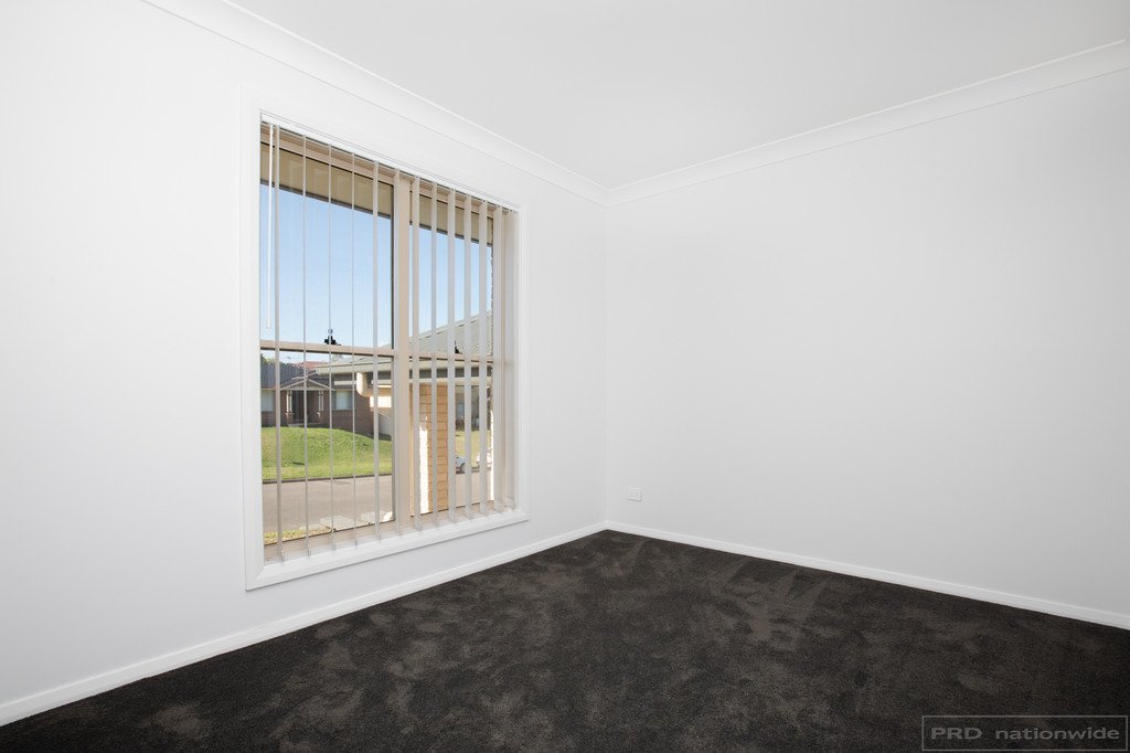 6 Cambewarra Avenue THORNTON 13