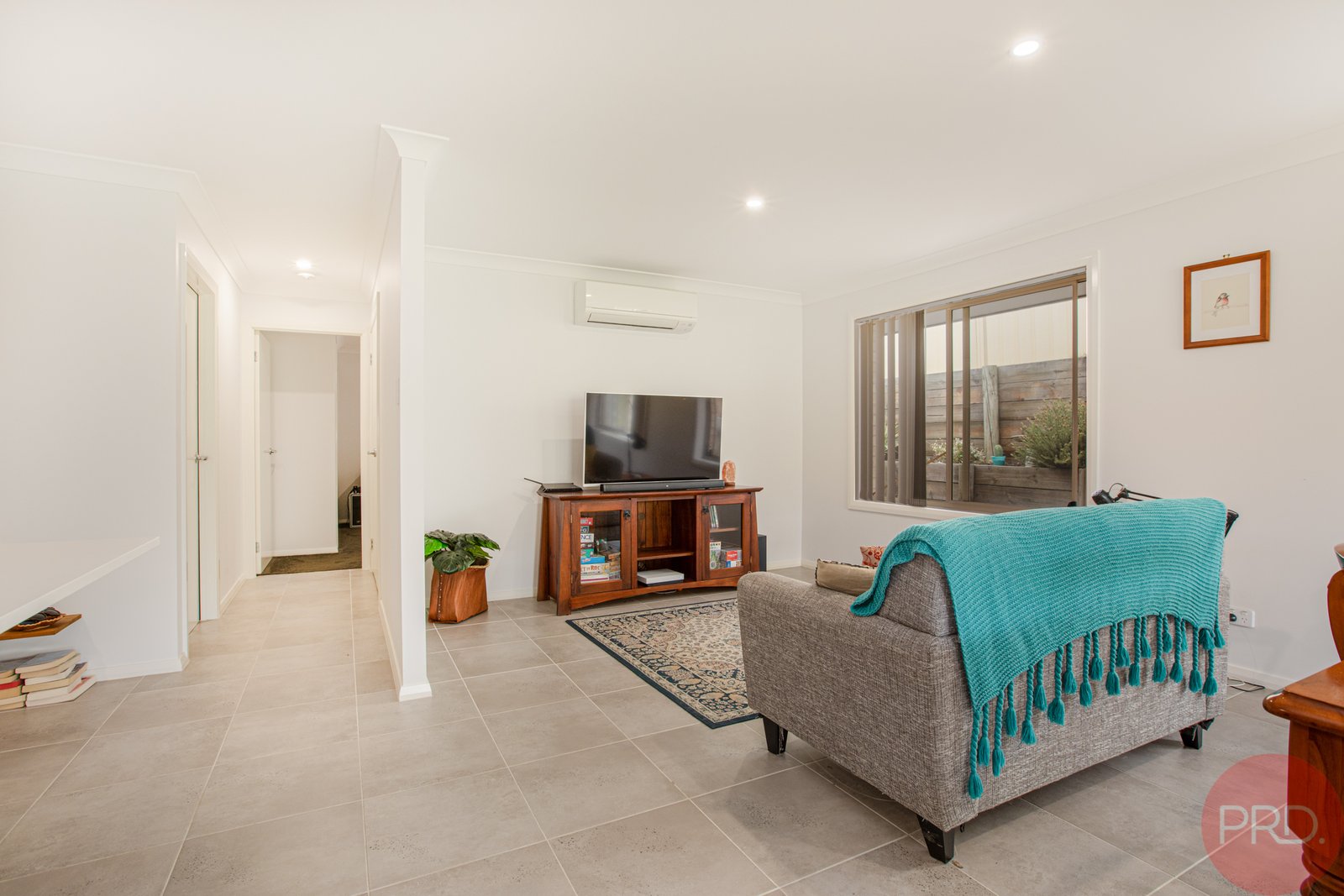 6 Cambewarra Avenue THORNTON 3