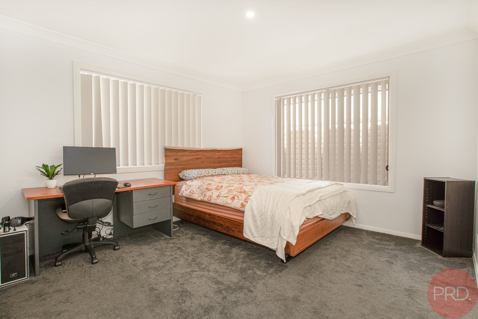 6 Cambewarra Avenue THORNTON 8