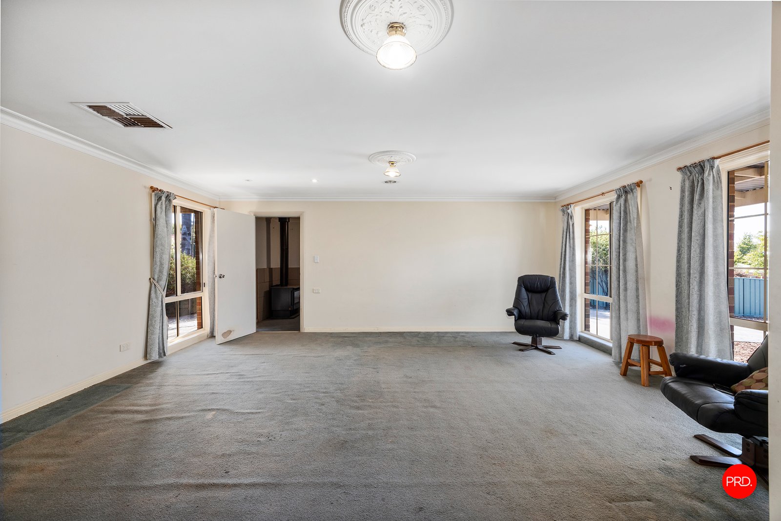 6 Cambridge Court CALIFORNIA GULLY 3