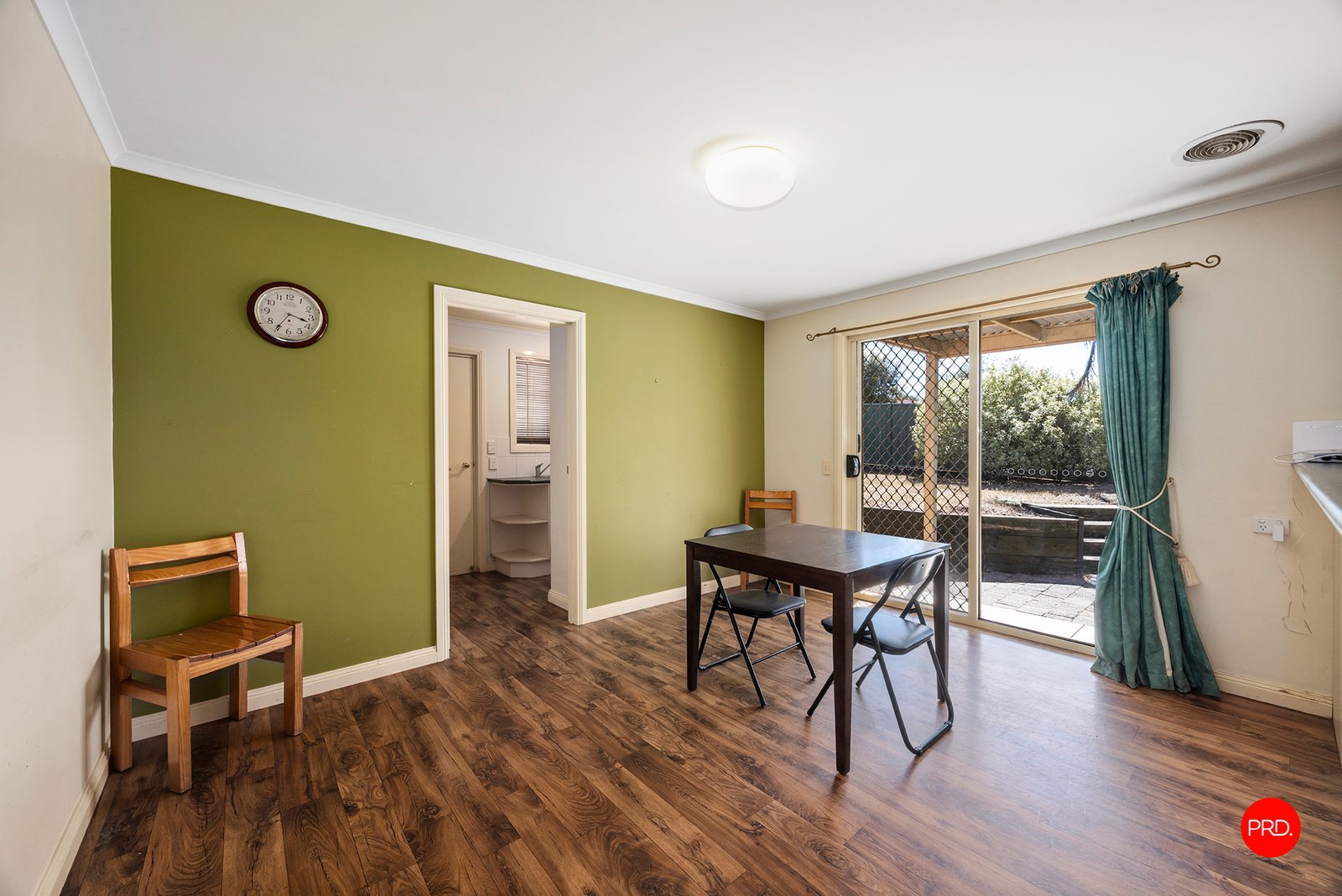 6 Cambridge Court CALIFORNIA GULLY 5