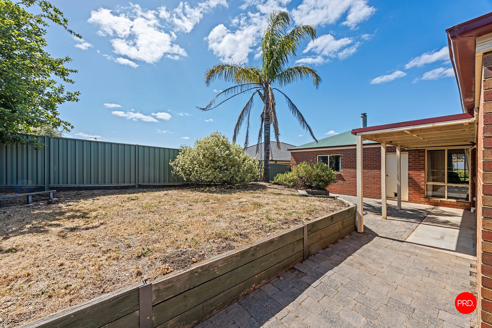 6 Cambridge Court CALIFORNIA GULLY 14