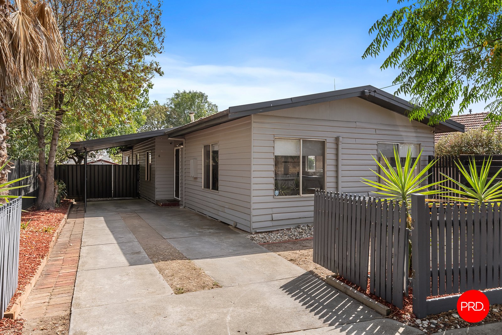 6 Cambridge Crescent WHITE HILLS 1